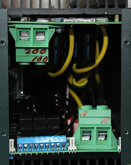 КЭС DOMINATOR MPPT 200/100 контроллер заряда ECO Энергия  MPPT 200/100, 100А, 12/24/48/96В